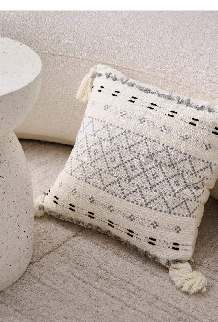 Bohemian Cotton Linen Pillowcase with Tassels